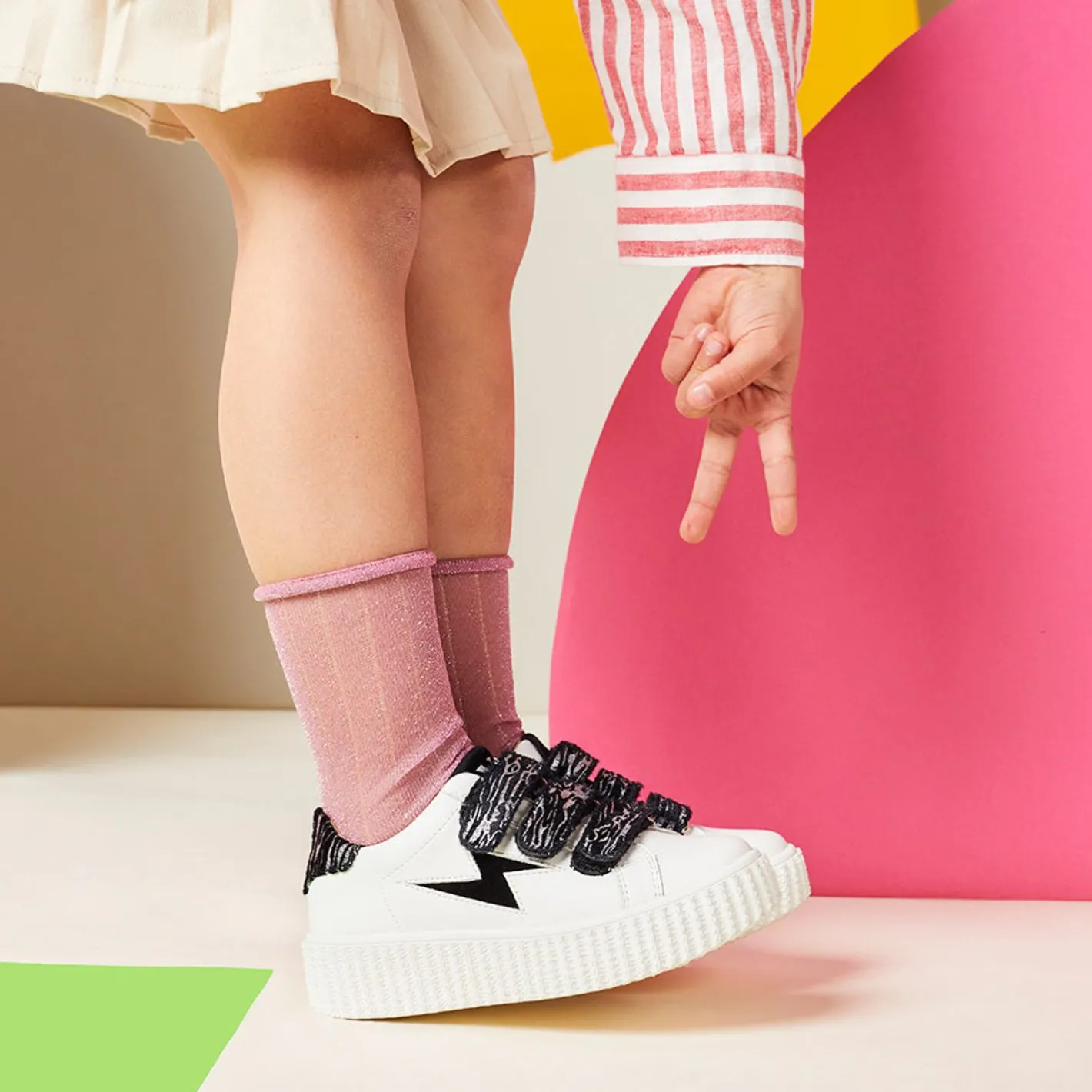 Vanessa Wu Baskets Eclair Mini Ingrid Blanc Et Noir Zebre A Scratchs Hot