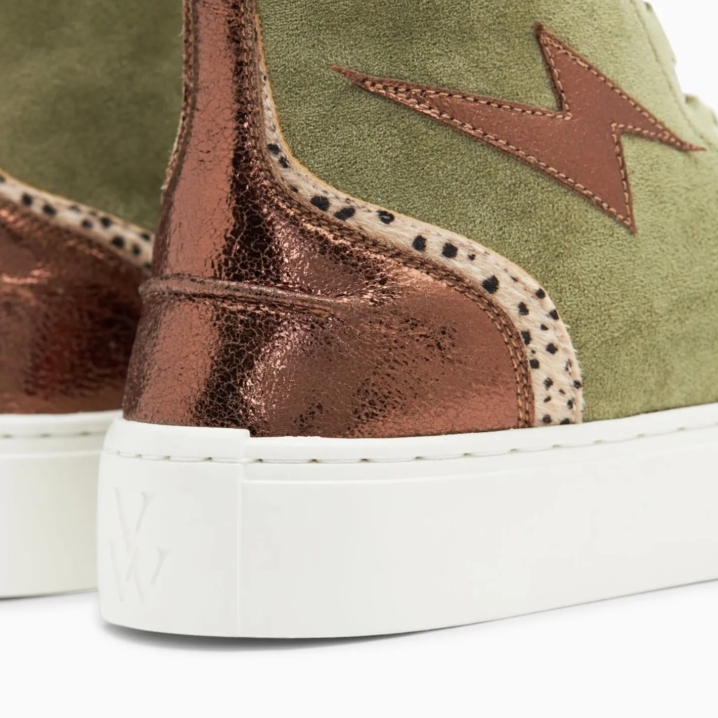 Vanessa Wu Baskets Eclair Mucella Montantes Kaki Et Bronze Outlet