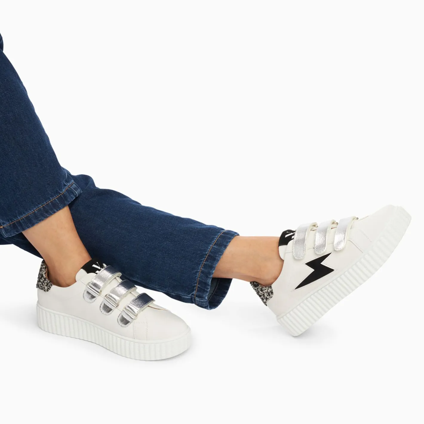 Vanessa Wu Baskets Eclair Pomeline Blanc Et Noir A Scratchs Argent Hot