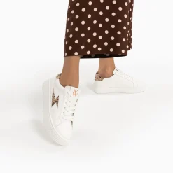 Vanessa Wu Baskets Eclair Tiff Blanc Et Beige Imprime Guepard A Lacets Online