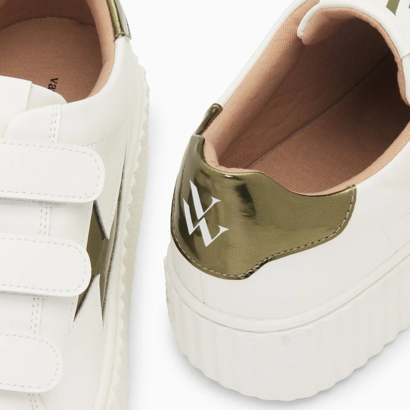 Vanessa Wu Baskets Eclair Willow Blanc Et Kaki Effet Miroir A Scratchs Sale