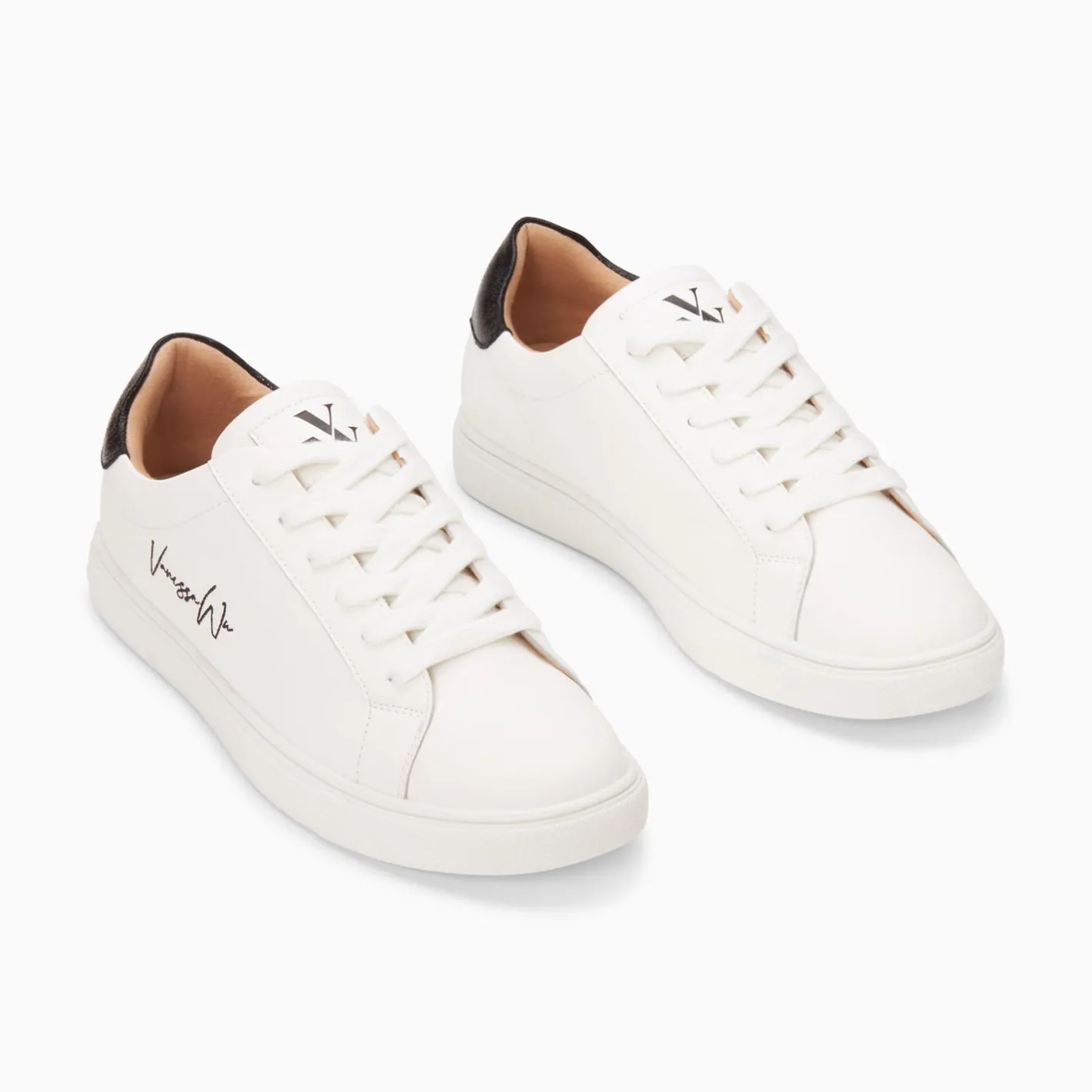 Vanessa Wu Baskets Isabella Blanc Et Noir A Lacets