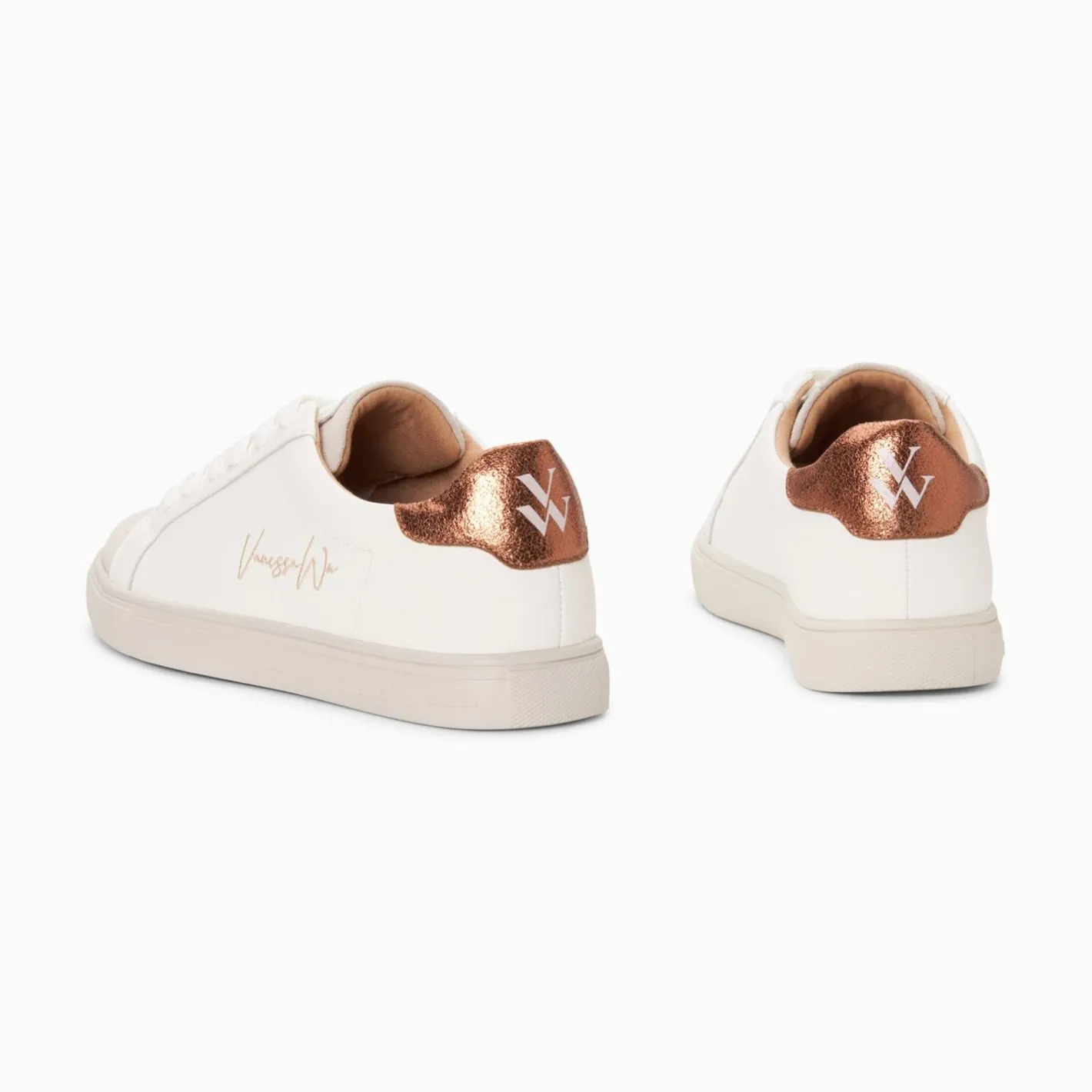 Vanessa Wu Baskets Isabella Blanc Et Bronze A Lacets Outlet