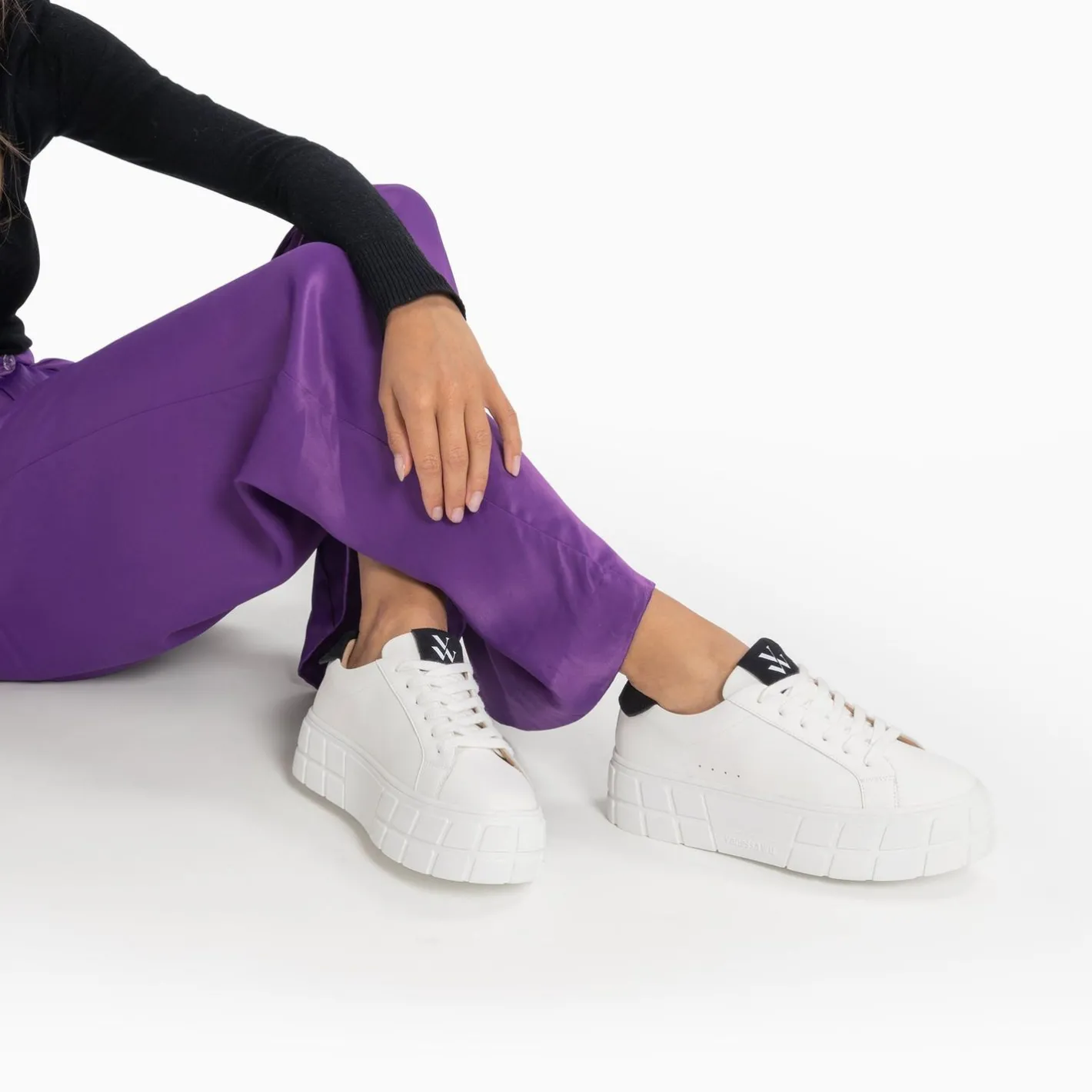 Vanessa Wu Baskets Meaghan Blanc Et Noir A Plateforme Hot