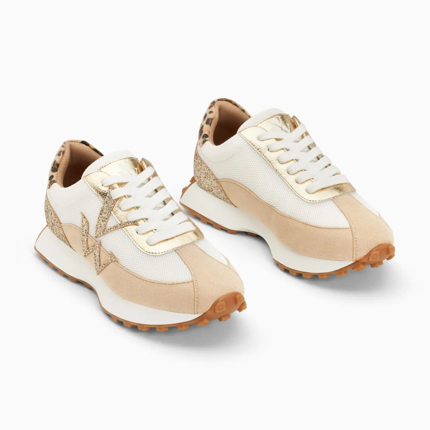 Vanessa Wu Baskets Monogramme Faustine Ivoire Et Beige A Semelle Running Hot