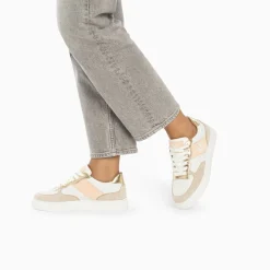 Vanessa Wu Baskets Monogramme Flavie Perforees Gris Et Rose A Lacets Discount