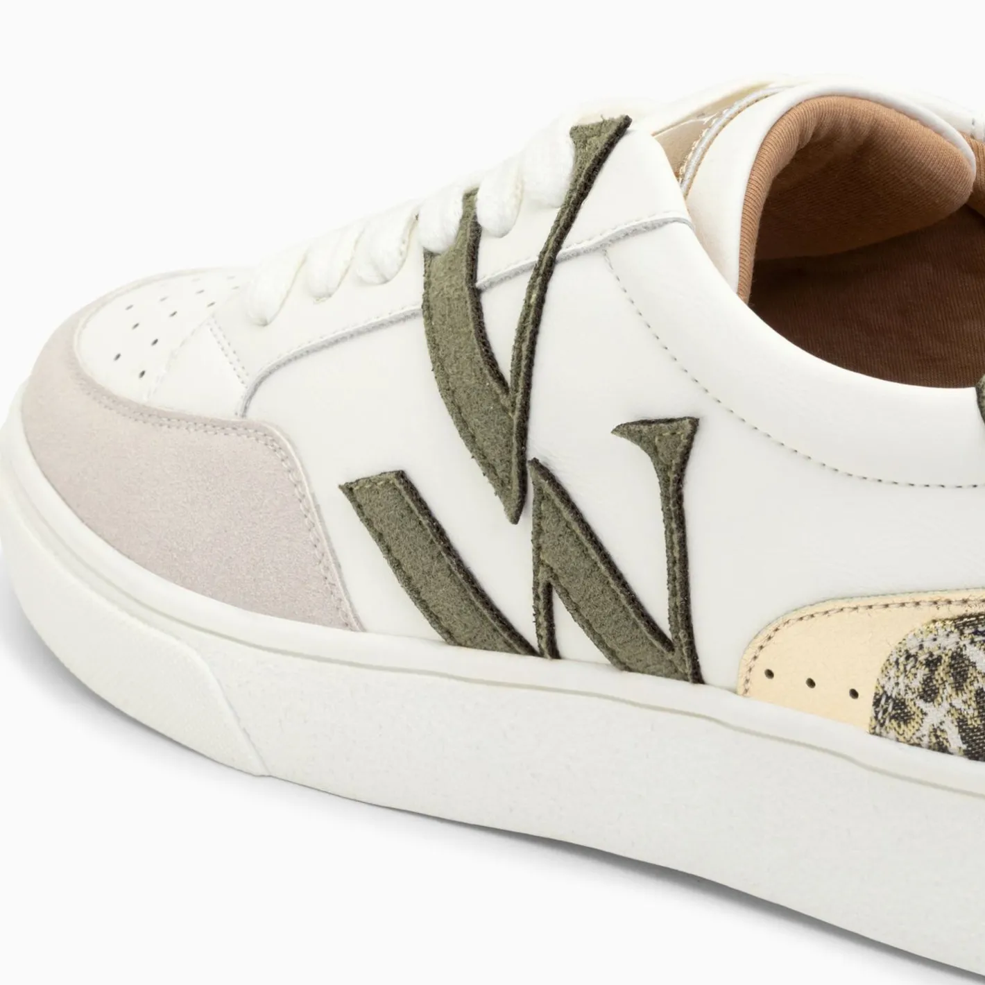 Vanessa Wu Baskets Monogramme Joyce Blanc Et Kaki Online