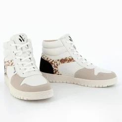 Vanessa Wu Baskets Montantes Kassidy Blanches A Detail Vache Clearance