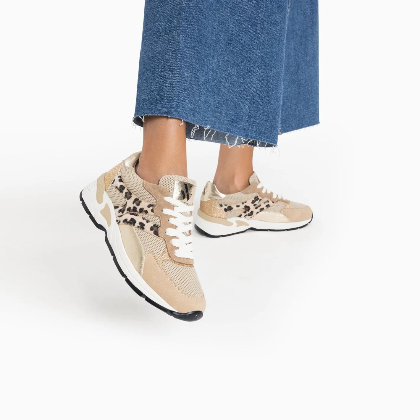 Vanessa Wu Baskets Montorgueil Beige Et Leopard A Lacets Online