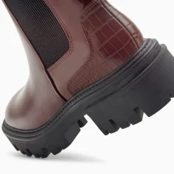 Vanessa Wu Bottines Chelsea Pamela Bordeaux Vernies A Semelle Crantee Sale