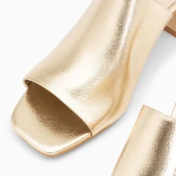 Vanessa Wu Mules Peep-Toe Helene Or A Talon