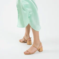 Vanessa Wu Sandales A Talon Minimalistes Oriane Caramel New