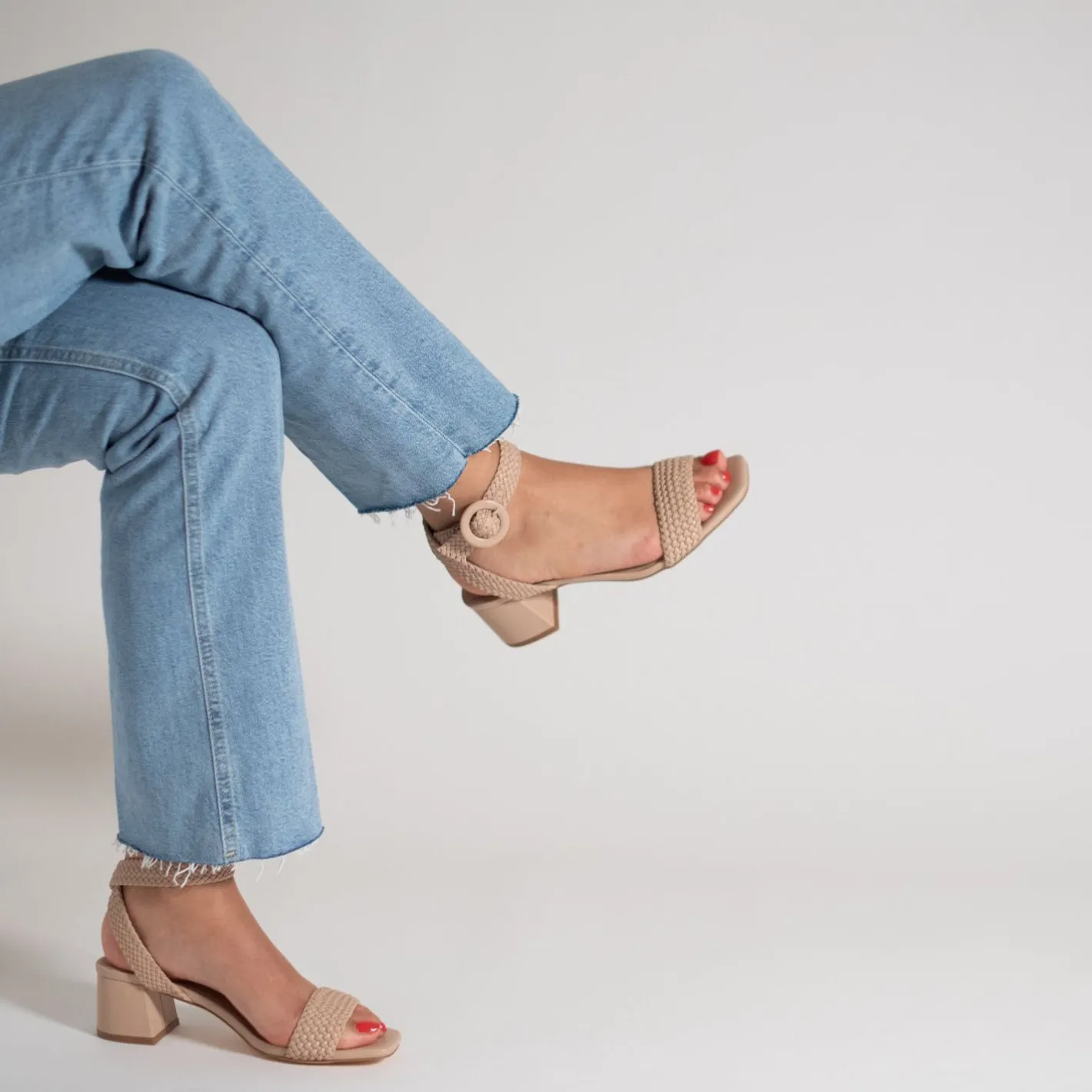 Vanessa Wu Sandales A Talon Tressees Emmeline Taupe Rose Sale