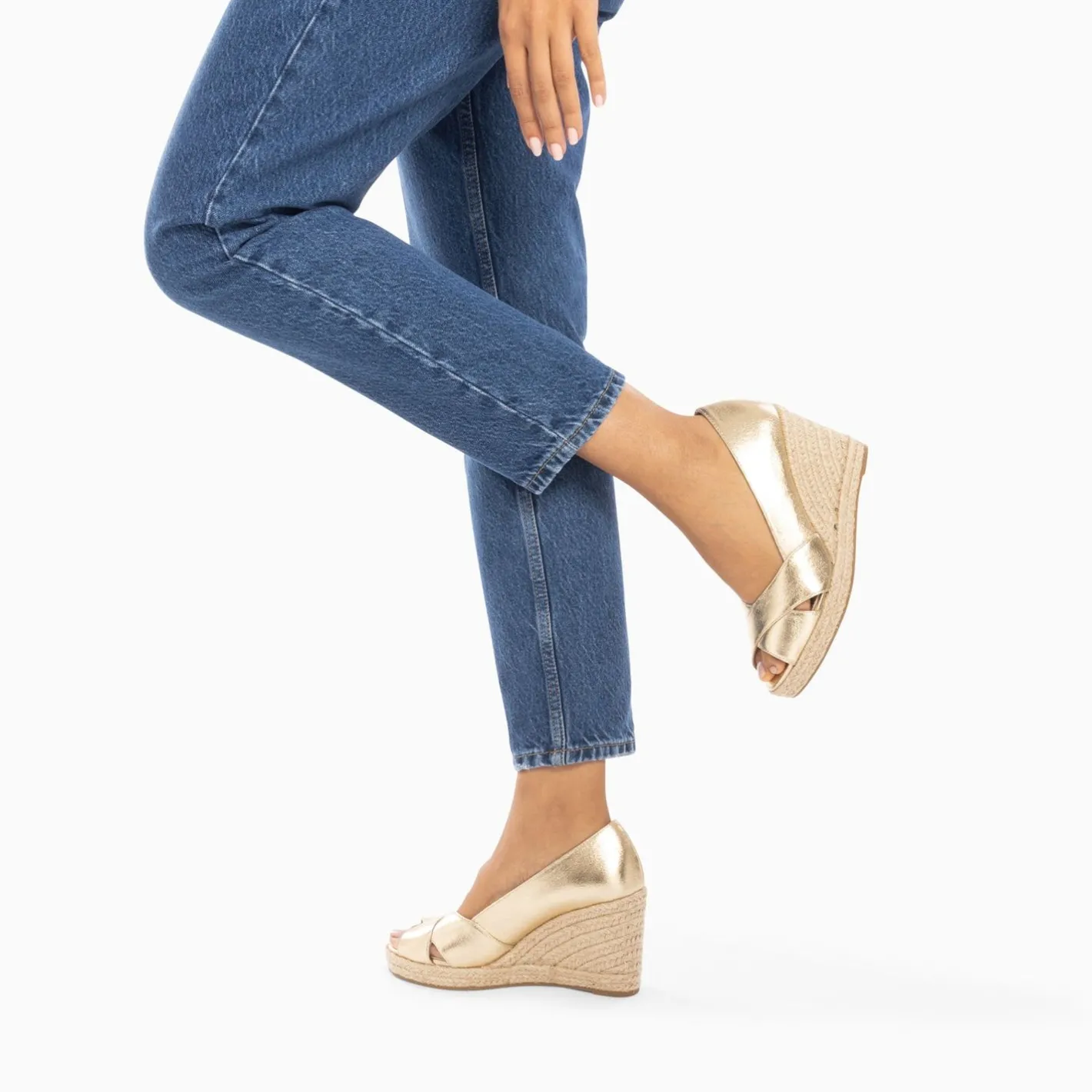 Vanessa Wu Sandales Compensees Peep-Toe Leonie Or New